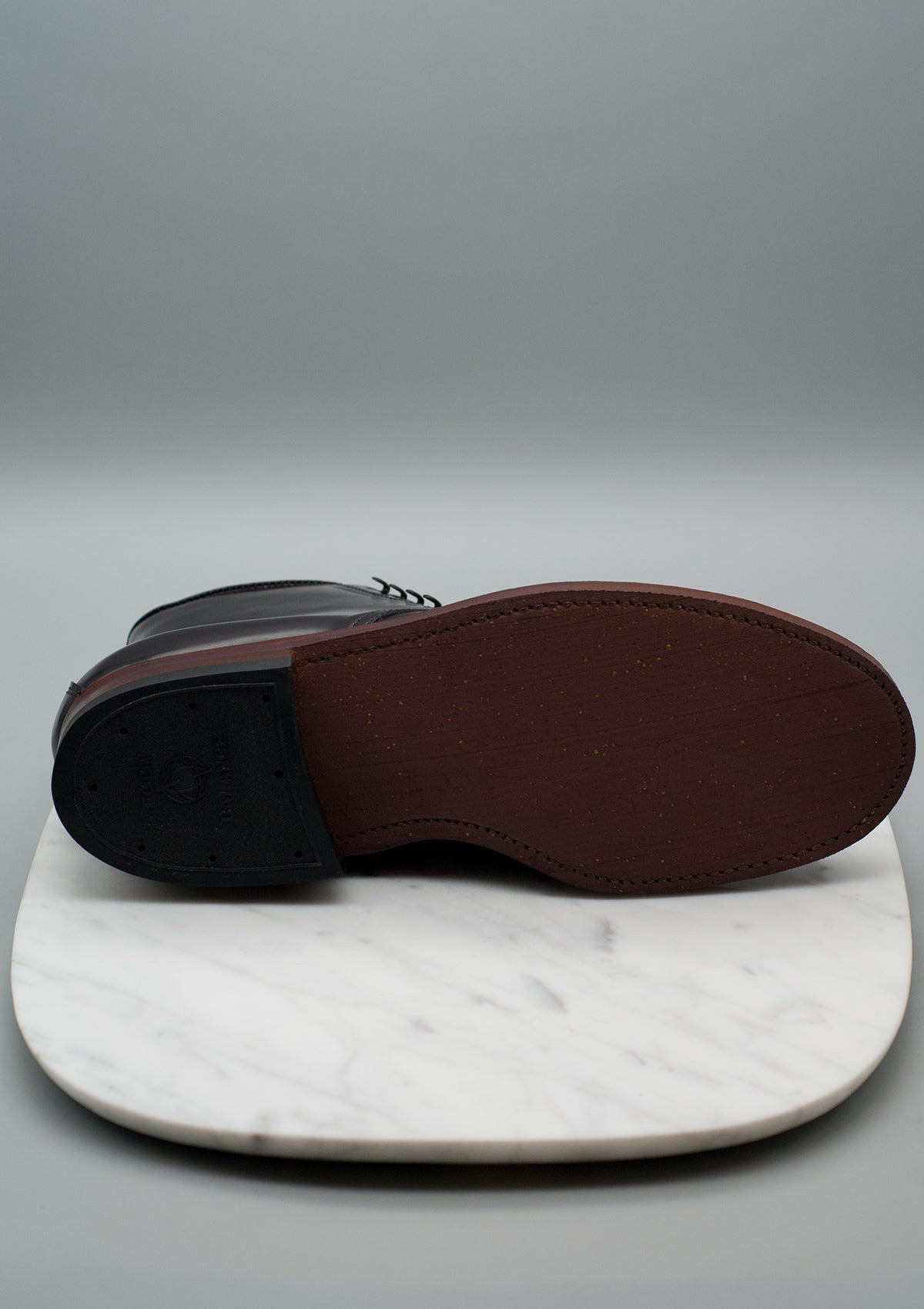 Alden The Midway - 379x V-Tip Color-8 Shell Cordovan Boot D2932H