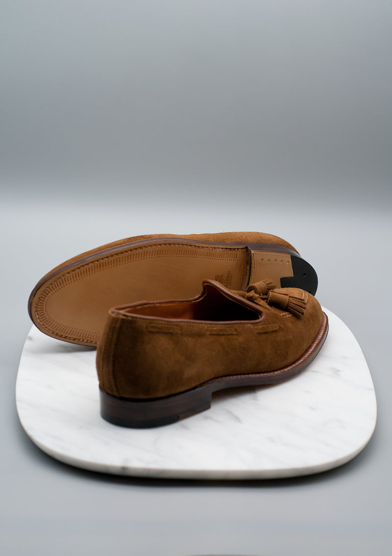 Alden 3403 snuff suede tassel loafer back / sole