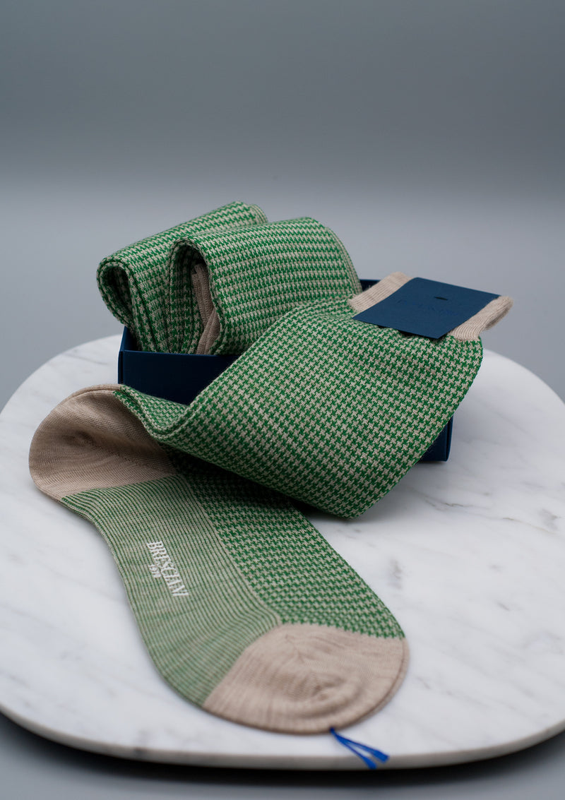 Bresciani green tan houndstooth merino socks